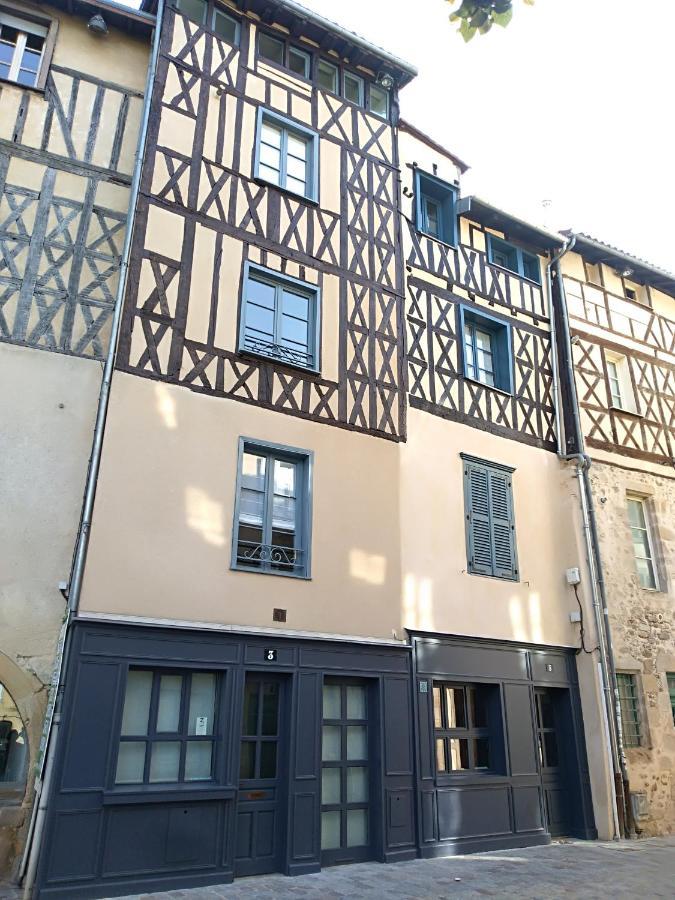 Appart Face Au Mail Limoges Exterior photo